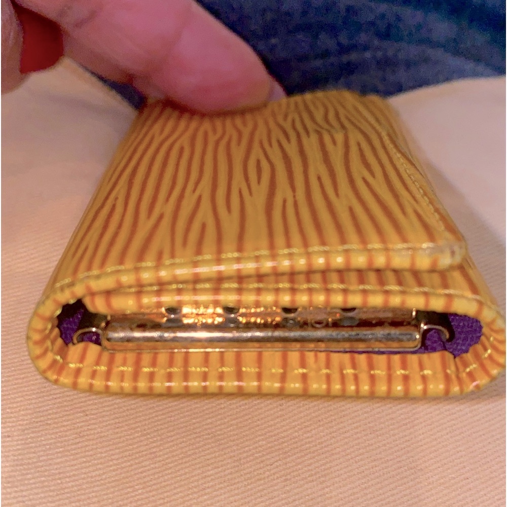 AUTHENTIC LOUIS VUITTON YELLOW EPI LEATHER 4 KEY RING KEY HOLDER